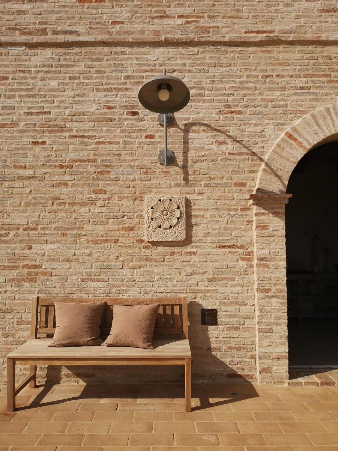 Casale Tre Gelsi Bed & Breakfast ชินโกลิ ภายนอก รูปภาพ