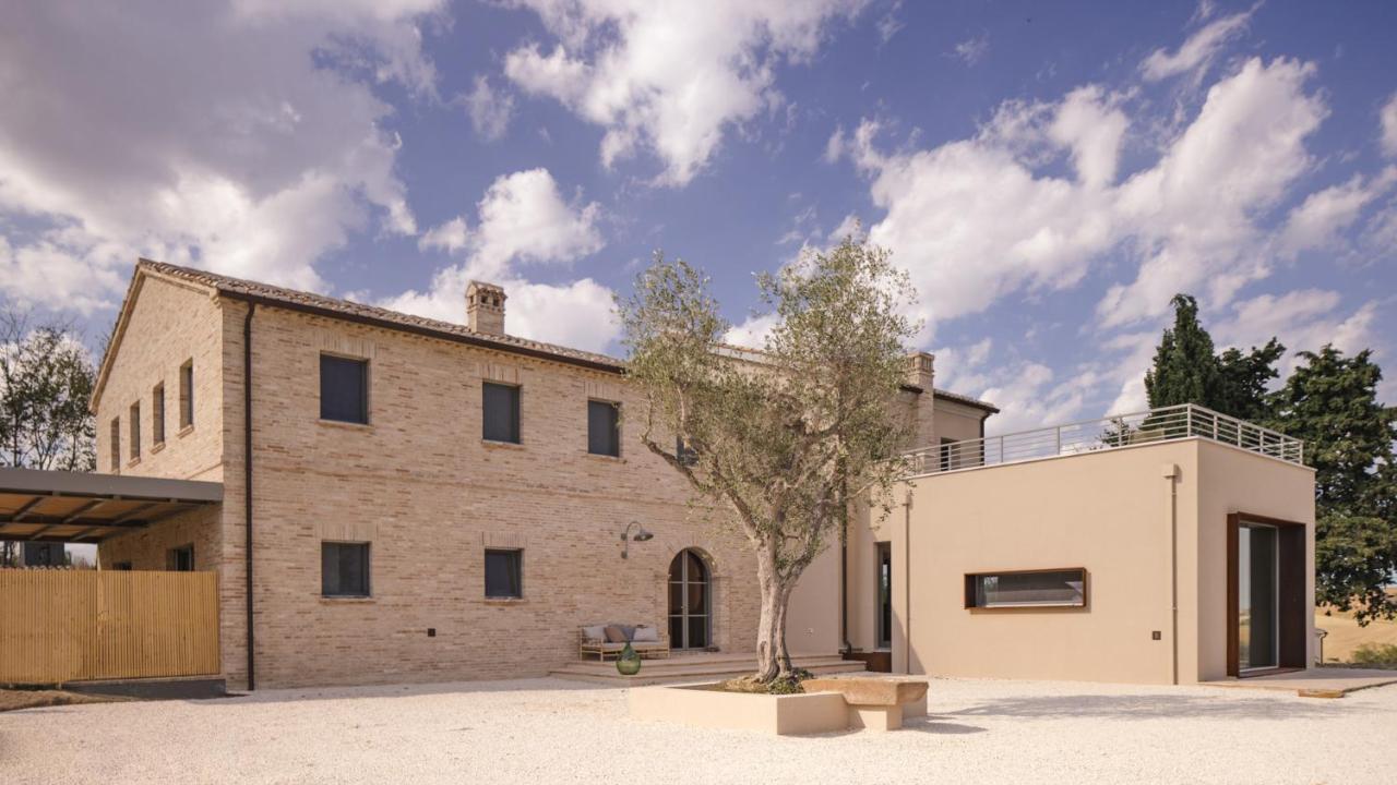 Casale Tre Gelsi Bed & Breakfast ชินโกลิ ภายนอก รูปภาพ